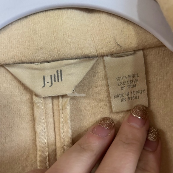 J. Jill, Size M, 100% Wool Cream Blazer, Made In Turkey, button snap front - Picture 5 of 7